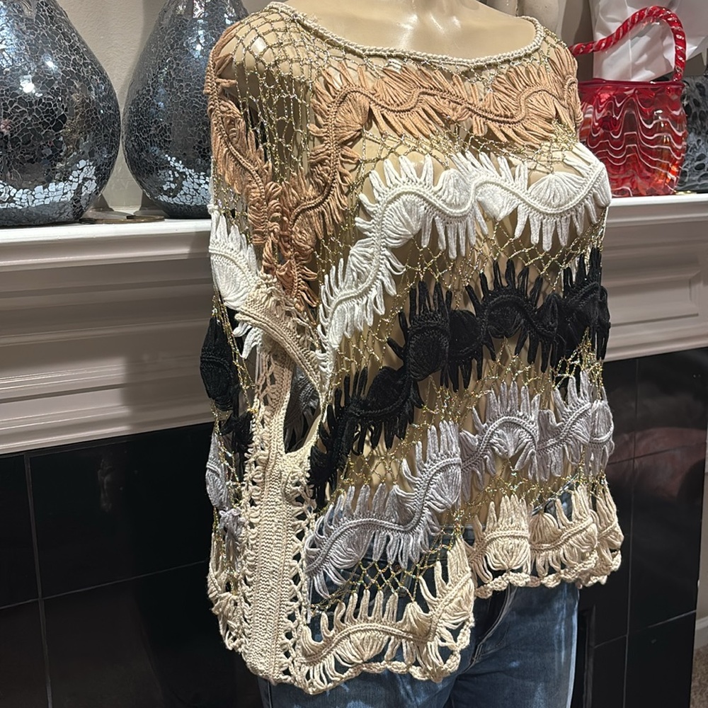 Elegant Multicolor Crochet Top size S - Picture 3 of 5